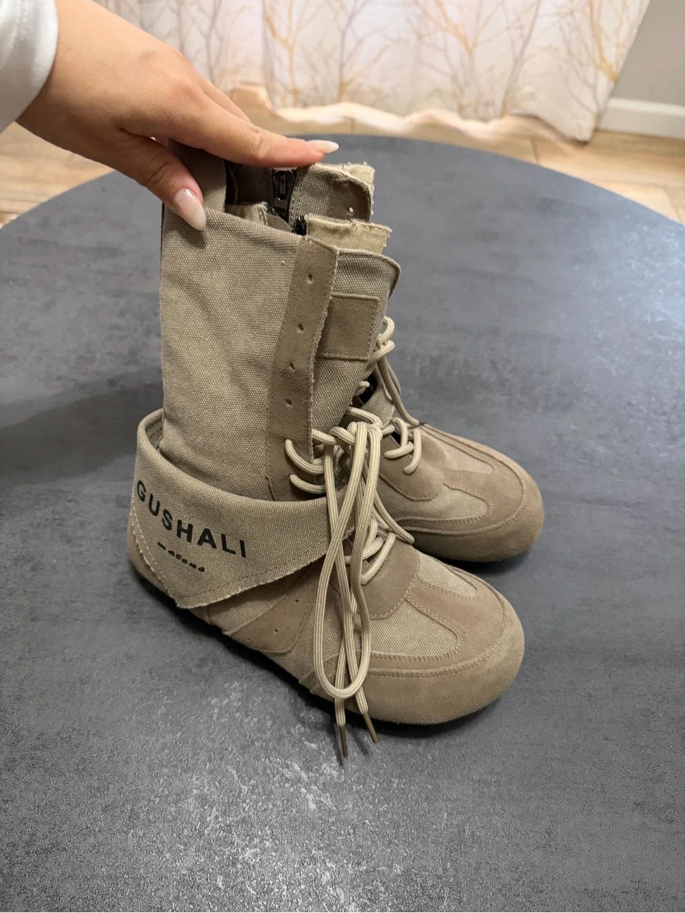 Gushali Kids Beige Canvas Lace-Up Boots